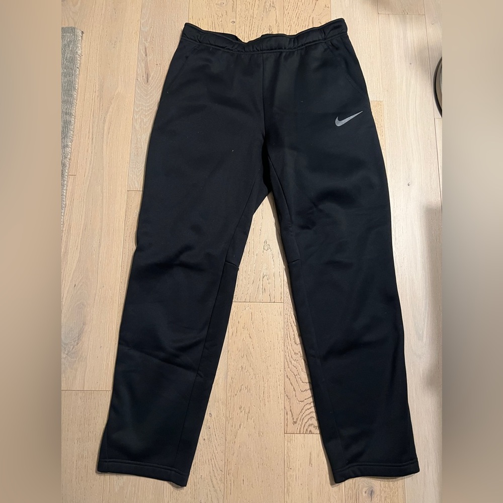 Mens Nike fleece gym pants - black size L